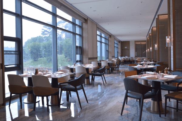 『东莞迎宾馆』旗峰楼山景1间1晚 玉兰大剧院价值880元《剧院魅影续作