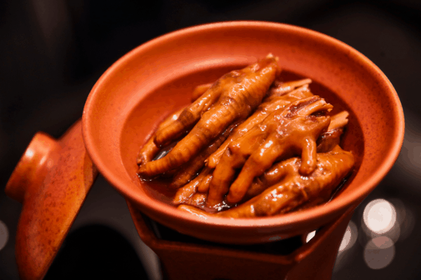 『东莞迎宾馆』旗峰楼山景1间1晚 玉兰大剧院价值880元《剧院魅影续作